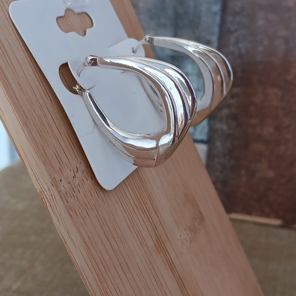 Silver Latch Back Triangle Puffy Hoop Earrings - Picture 6 of 10